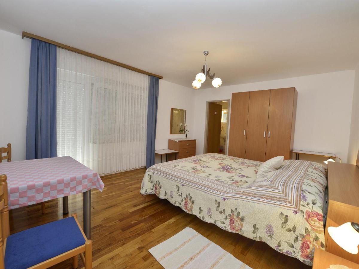 Sobe Ana Finida Hotell Poreč Exteriör bild